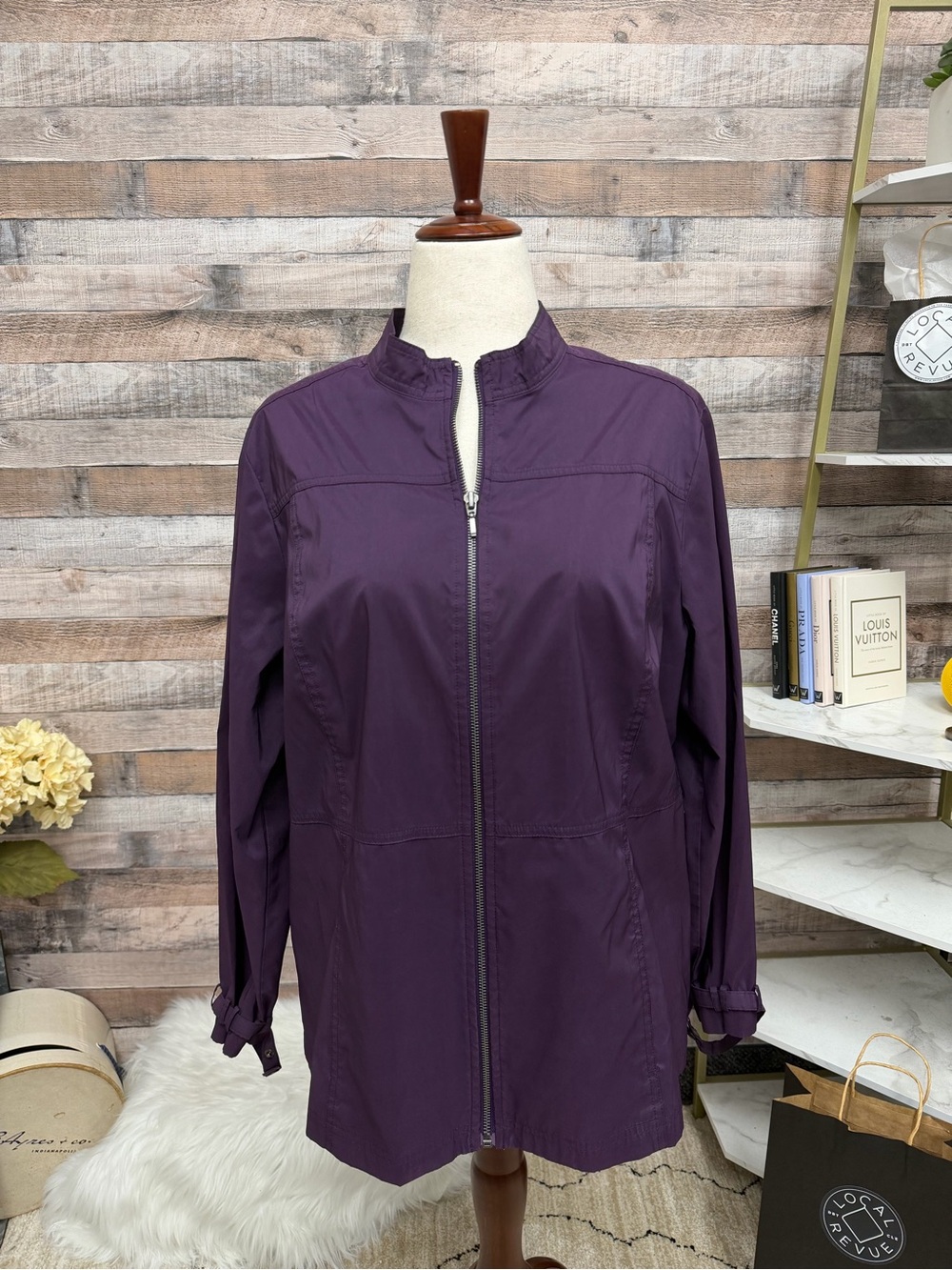 Chicos plum lightweight zip up jacket XL